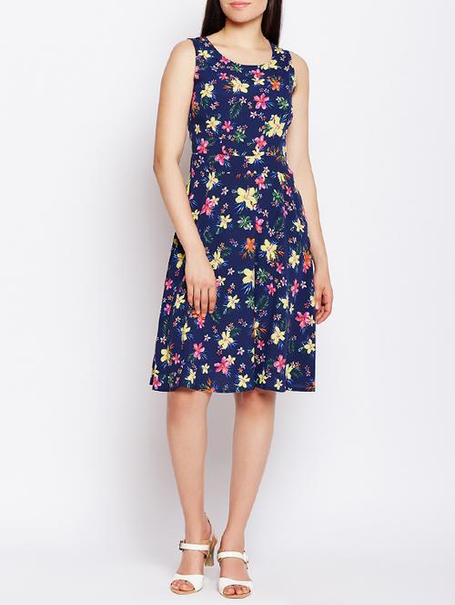 floral pleated a-line dress - 15178733 - Very Small Image - 1