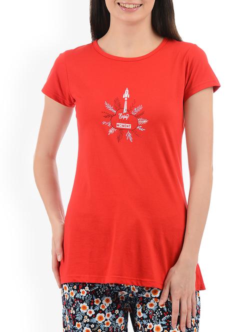 red graphic printed tee - 15226549 - Very Small Image - 1