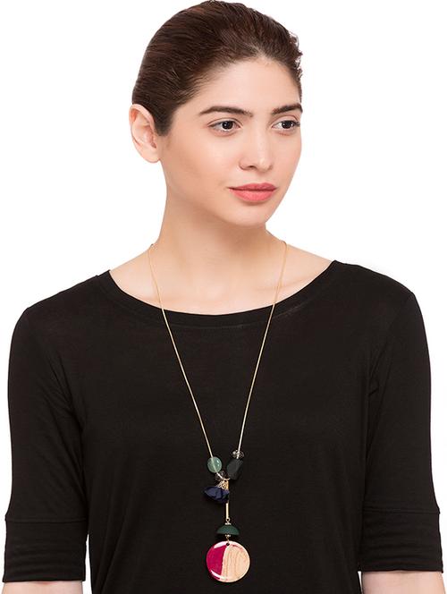 long necklace - 15253944 - Very Small Image - 1