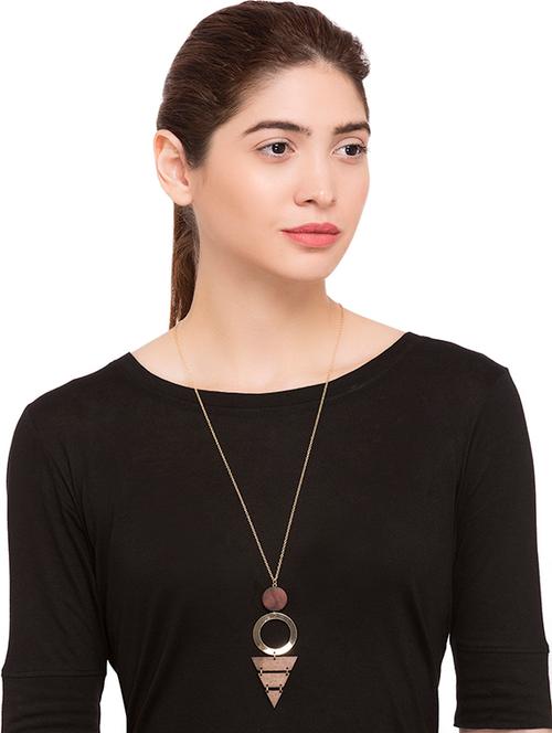 long necklace - 15253976 - Very Small Image - 1