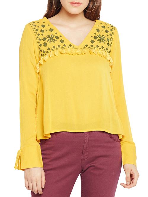 cut out back embroidered top - 15260840 - Very Small Image - 1