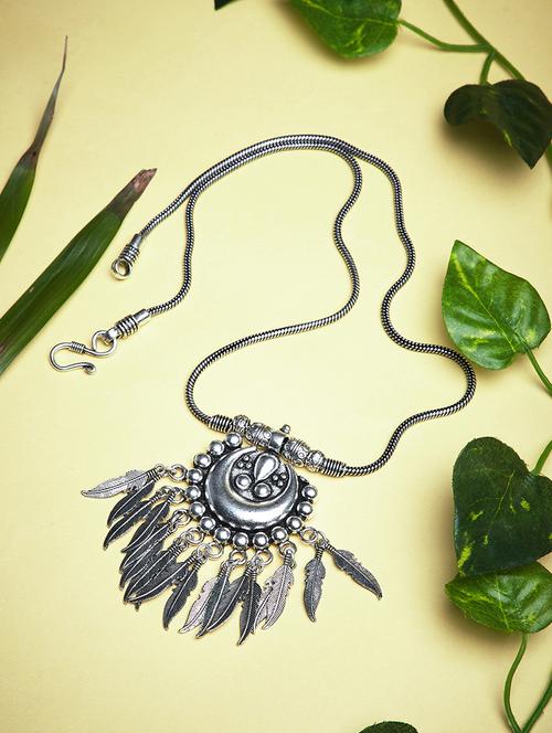 silver metal jewellery - 15304909 - Very Small Image - 1