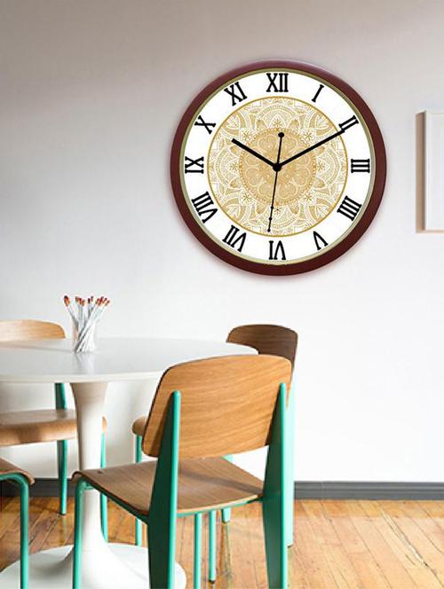 classic analog wall clock brown - 15312832 - Very Small Image - 1