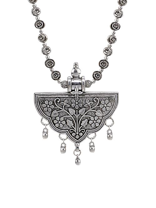 tribal necklace - 15323267 - Very Small Image - 1