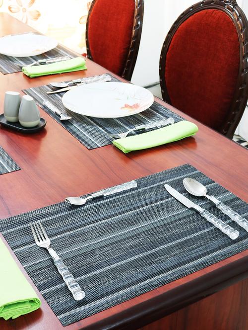 set of 6 plastic placemats - 15324539 - Very Small Image - 1
