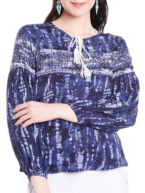 printed tie-up neck top - 15325036 - Very Small Image - 1