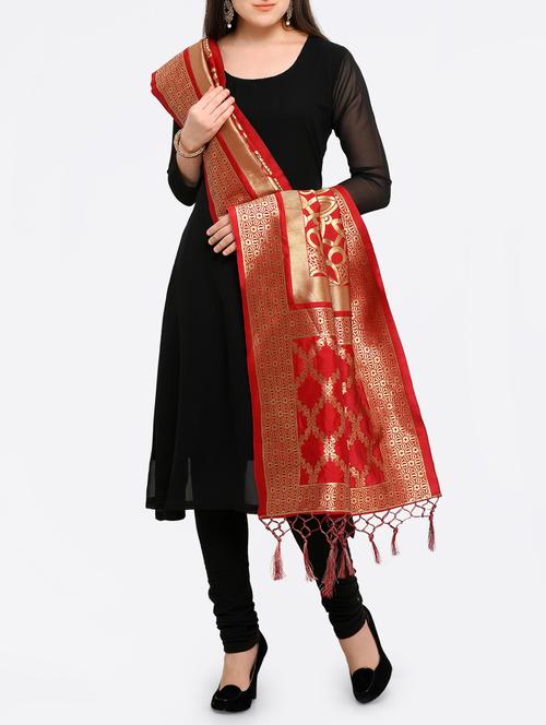red silk dupatta - 15329043 - Very Small Image - 1