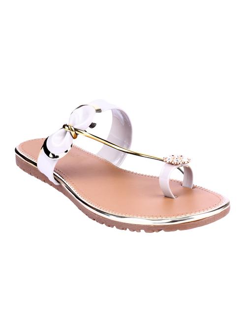 silver leatherette one toe sandals - 15382565 - Very Small Image - 1