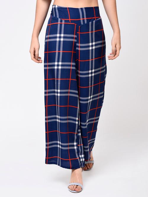 checkered mid-rise flared palazzo - 15384519 - Very Small Image - 1