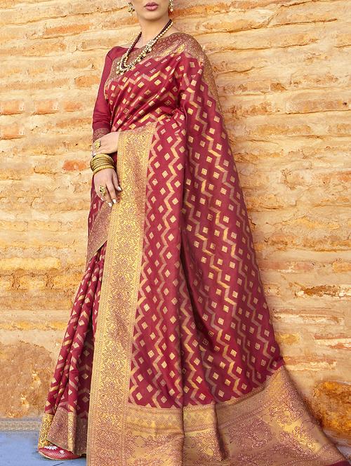 geometrical zari woven banarasi saree with blouse - 15398883 - Very Small Image - 1