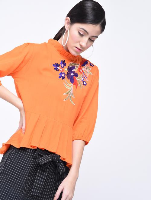 embroidered pleated asymmetric top - 15399068 - Very Small Image - 1