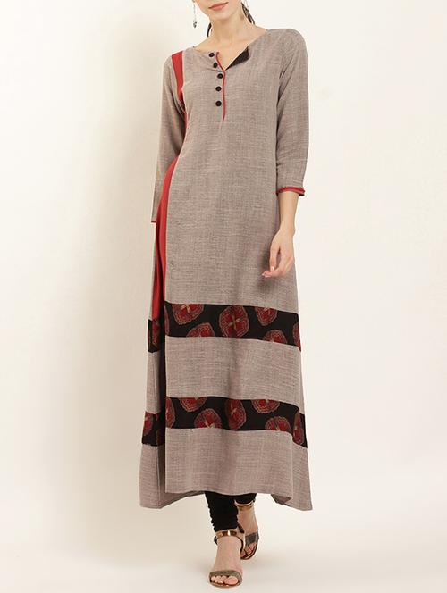 contrast paneled a-line kurta - 15402340 - Very Small Image - 1