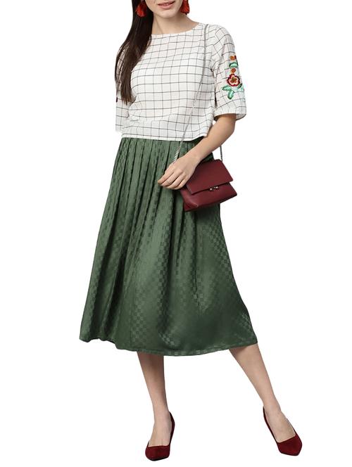 checkered top and pleated skirt set - 15436871 - Very Small Image - 1