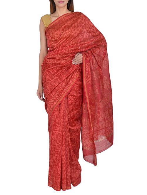 block printed motif handloom saree with blouse - 15458668 - Very Small Image - 1
