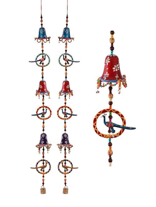 door hanging pair with big bell followed by a big peacock in resham ring - 15459278 - Very Small Image - 1