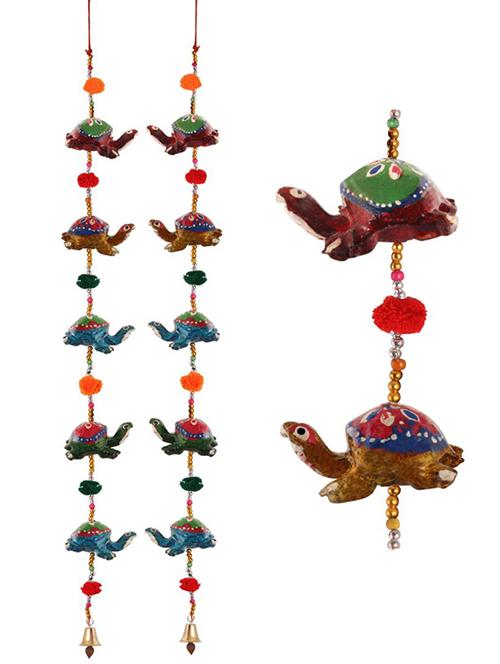 door hanging pair of 5 paper machie tortiose with pumpum - 15459314 - Very Small Image - 1