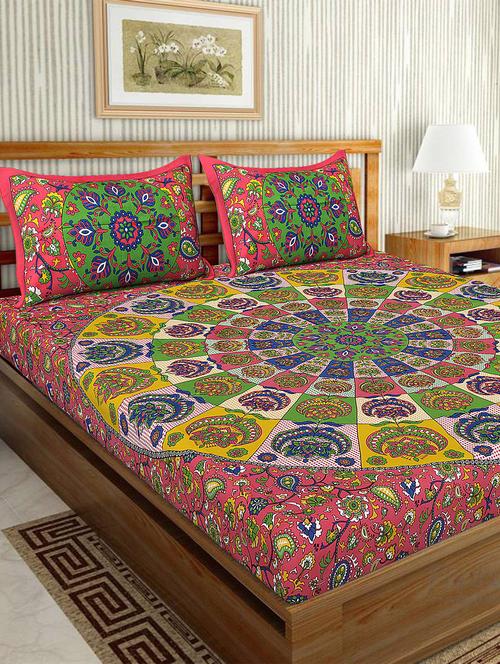 cotton traditional printed double bedsheet with 2 pillow covers - 15460164 - Very Small Image - 1