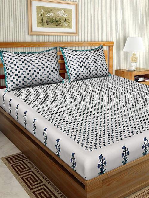 cotton traditional printed double bedsheet with 2 pillow covers - 15460182 - Very Small Image - 1
