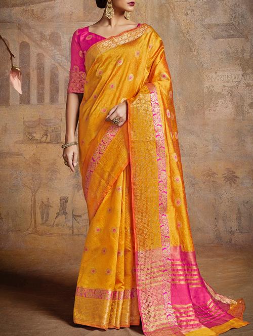 contrast striped pallu banarasi saree with blouse - 15464441 - Very Small Image - 1