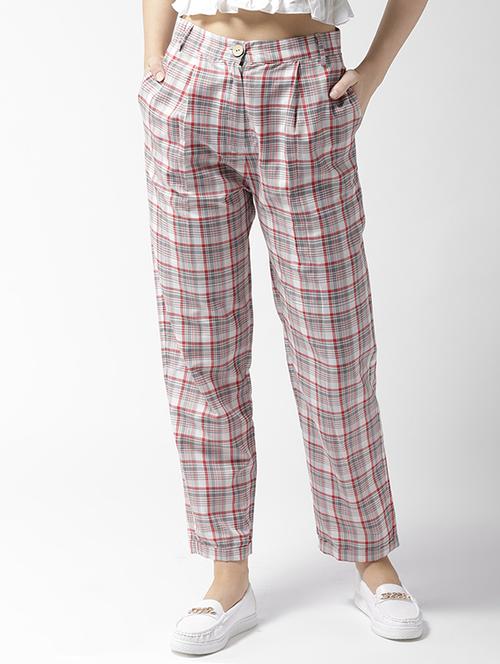 turn-up hem checkered pleated trouser - 15471492 - Very Small Image - 1