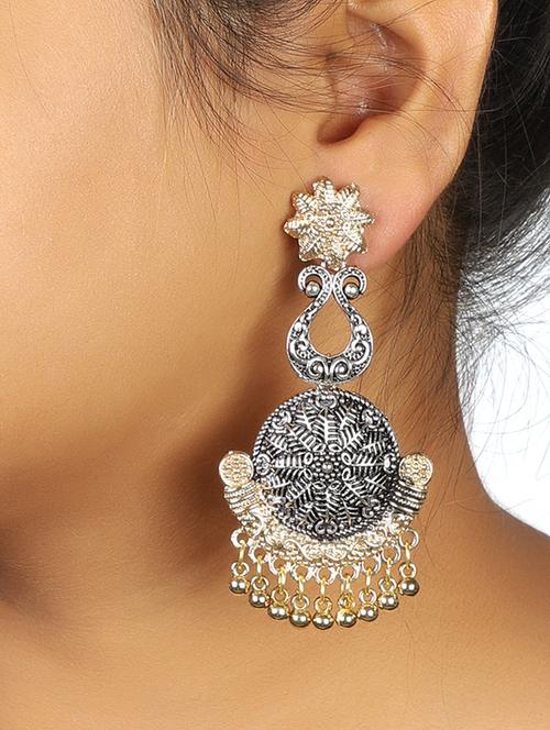 silver tone oxidized earrings - 15472654 - Very Small Image - 1
