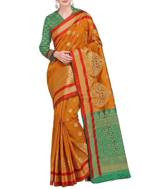 contrast zari pallu banarasi saree with blouse - 15485777 - Very Small Image - 1
