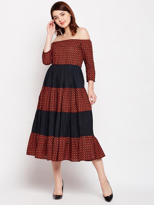 contrast panel off-shoulder printed dress - 15498623 - Very Small Image - 1