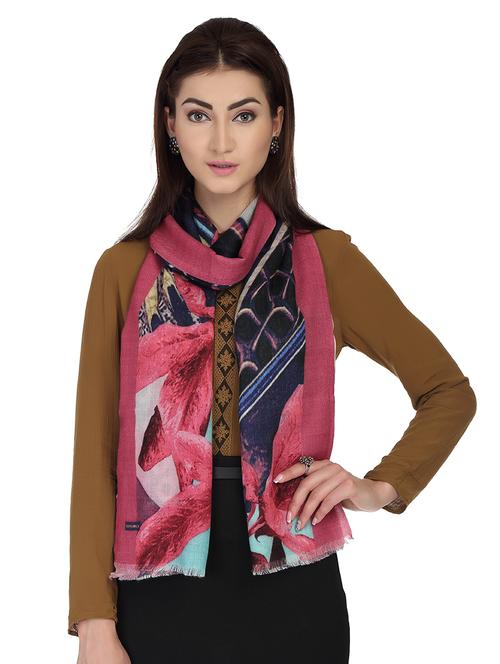 multi colored wool stole - 15503736 - Very Small Image - 1