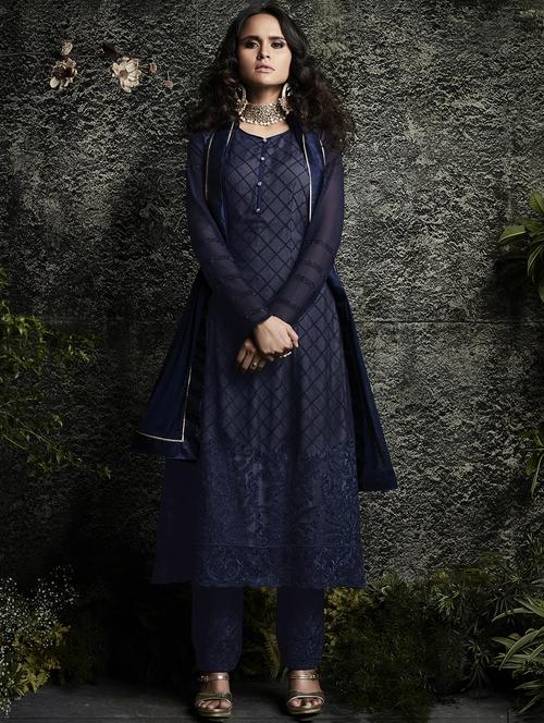 tone-on-ton embroidered pant suit set - 15526262 - Very Small Image - 1