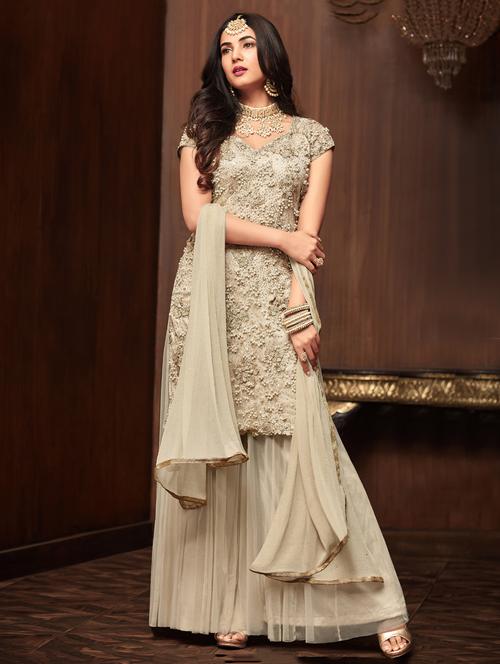 tone-on-ton embroidery with pearl suit set - 15526285 - Very Small Image - 1