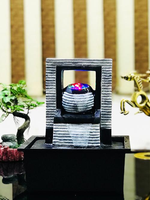indoor water fountain - 15527893 - Very Small Image - 1