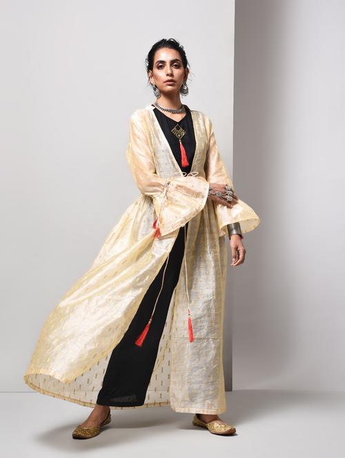 bell sleeved chanderi top pant with shrug set - 15606722 - Very Small Image - 1
