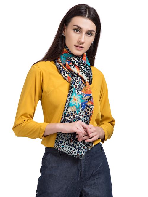 floral woolen stole - 15630258 - Very Small Image - 1