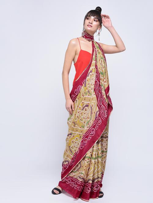 contrast border bandhani saree with blouse - 15630541 - Very Small Image - 1