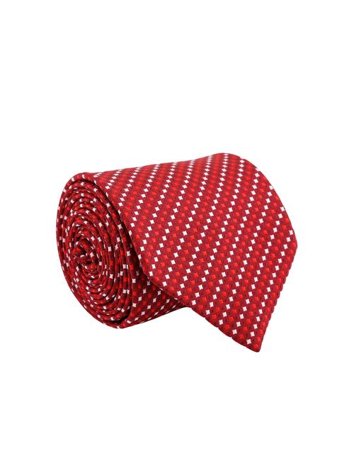 red satin tie - 15658343 - Very Small Image - 1