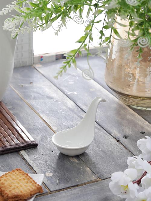 ceramic serving bowl - 15675419 - Very Small Image - 1