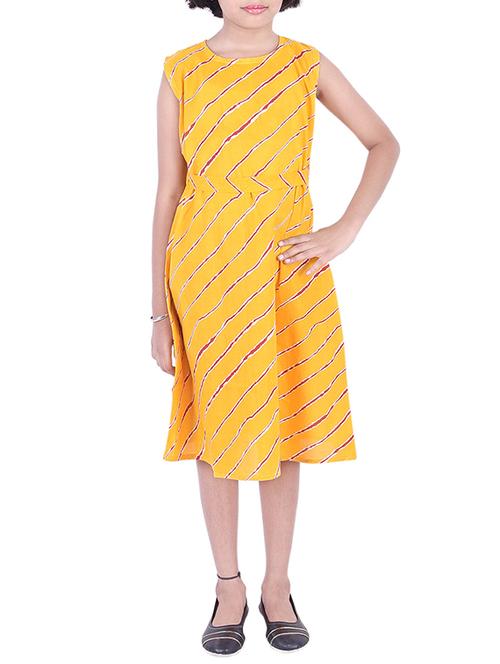 yellow cotton frock - 15680045 - Very Small Image - 1