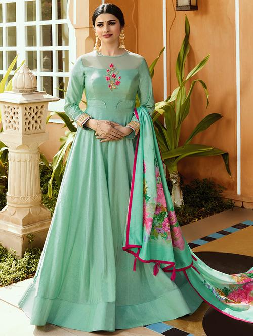 embroidered falred silk suit set - 15692217 - Very Small Image - 1
