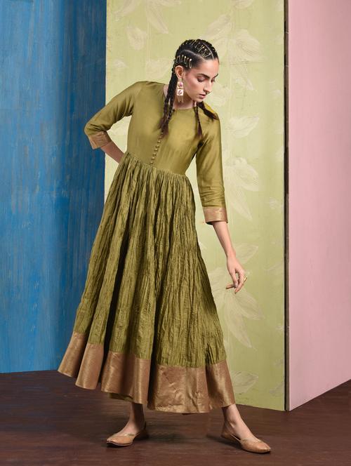 olive silk crinkled flared kurta - 15692964 - Very Small Image - 1