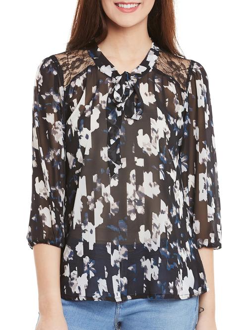 lace paneled gathered floral top - 15697403 - Very Small Image - 1