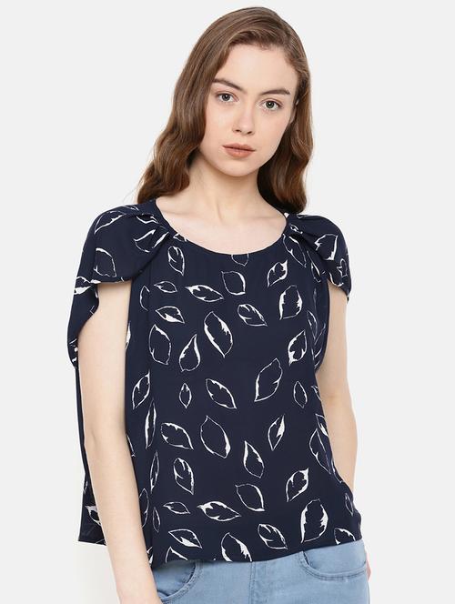 overlap sleeved printed boxy top - 15727197 - Very Small Image - 1