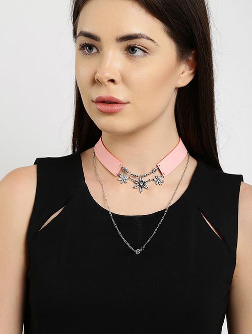 pink metal choker necklace - 15746175 - Very Small Image - 1