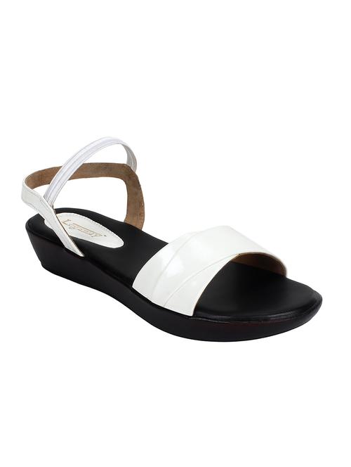 white back strap sandals - 15771346 - Very Small Image - 1