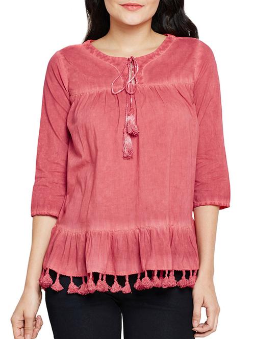 gather detail tasseled hem top - 15788983 - Very Small Image - 1