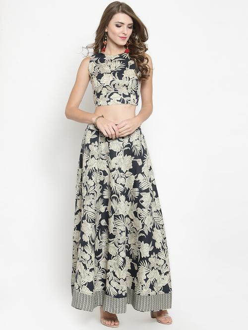 printed crop top with flared skirt set - 15800774 - Very Small Image - 1