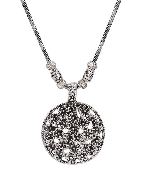 silver metal chain necklace - 15810319 - Very Small Image - 1