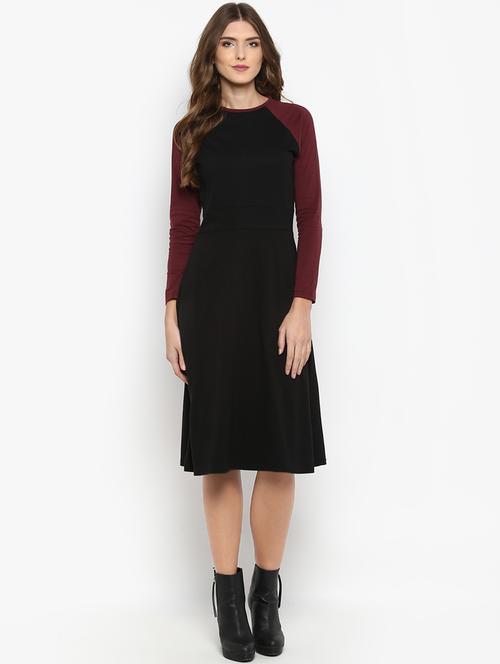 contrast raglan sleeved dress - 15833425 - Very Small Image - 1
