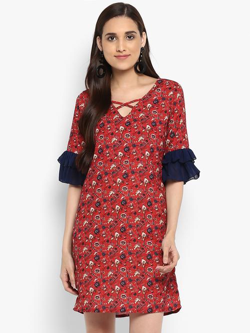 criss cross neck detail dress - 15833452 - Very Small Image - 1