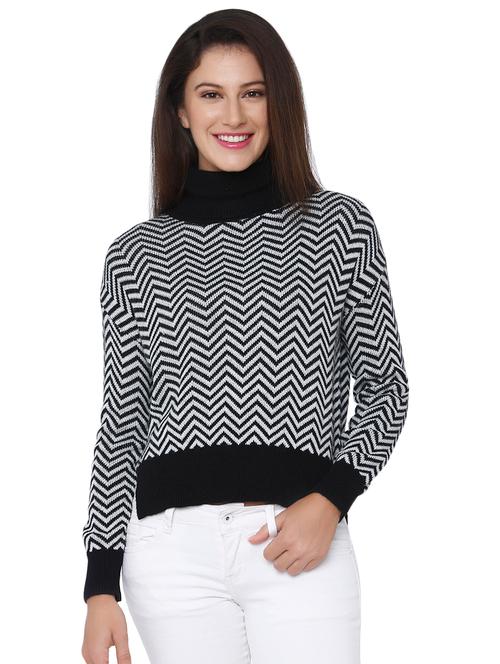 chevron turtle neck pullover - 15836649 - Very Small Image - 1