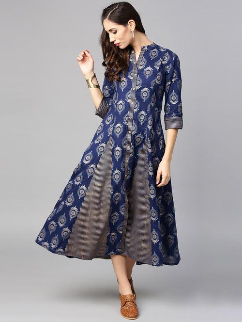 flared printed dress - 15840652 - Very Small Image - 1